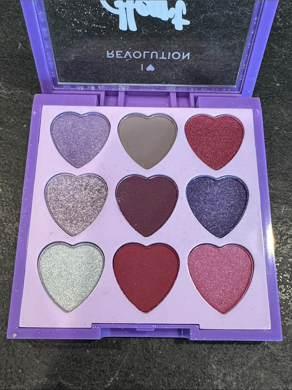 I Heart Revolution Heart Breakers Eyeshadow Palette - Mystical